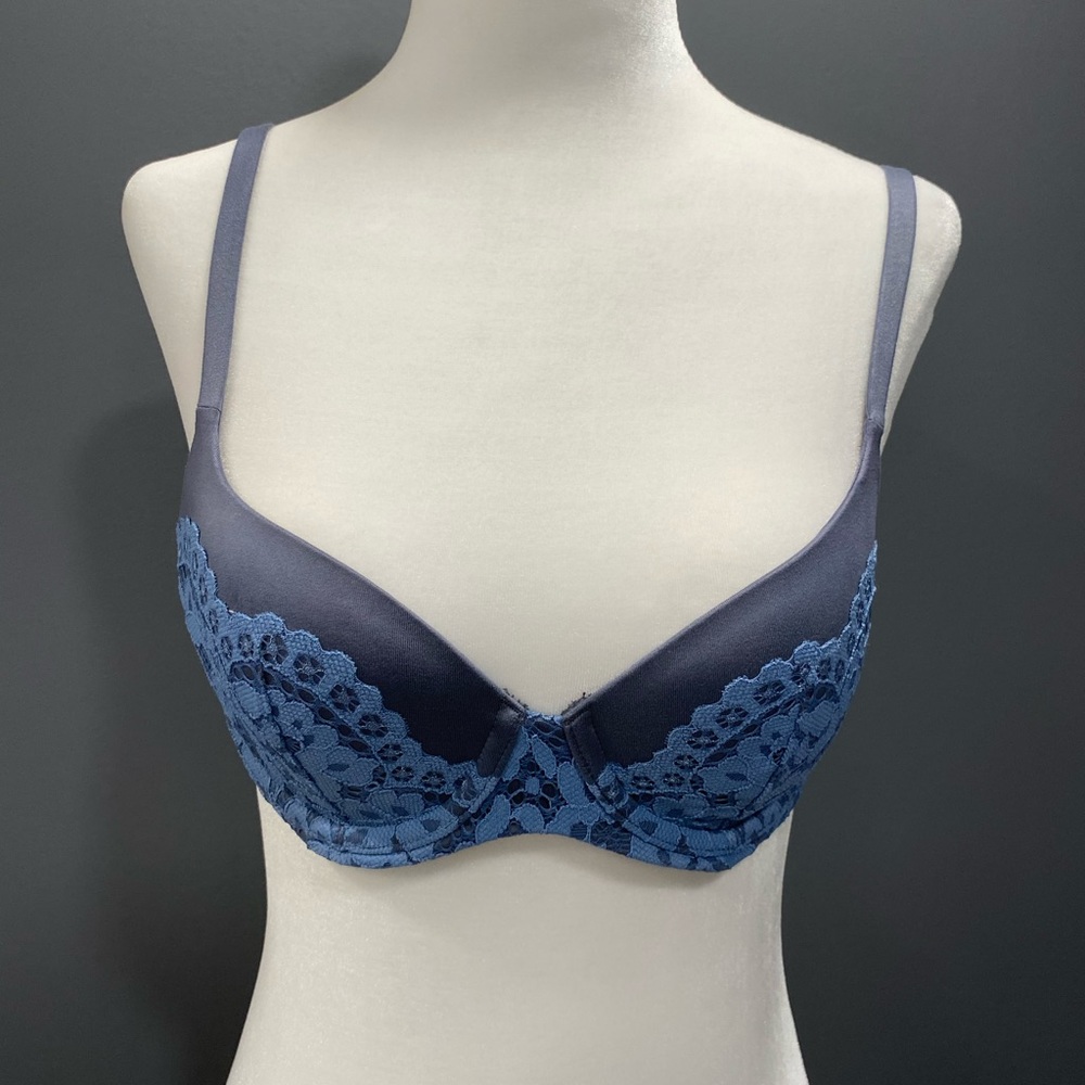 Victoria’s Secret Blue Body by Victoria Bra 32C